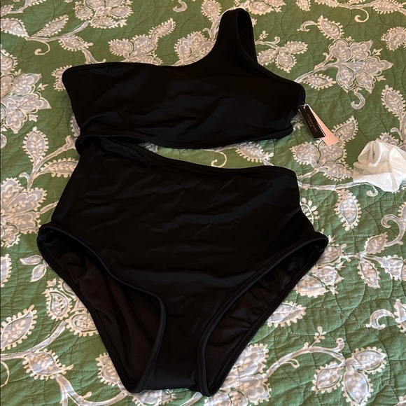 Victoria's Secret Other - Victoria's Secret Black One Piece One Shoulder Cutout Swimsuit NWT